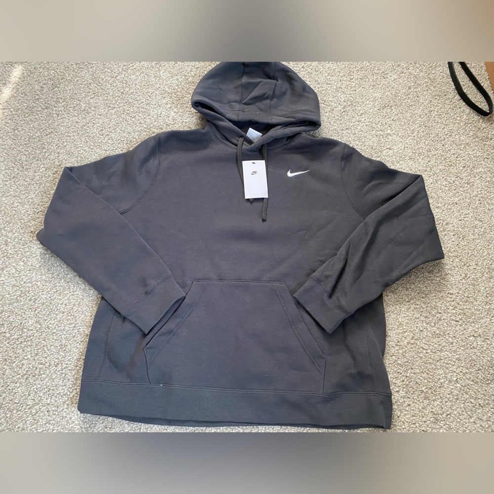 NWT Women’s Nike Team Club Pullover Hoodie CU1789-060 SIZE: XXL